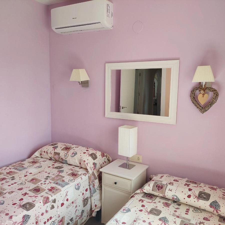 Villa Totalmente Independiente Con Piscina Comunitaria Калпе Екстериор снимка