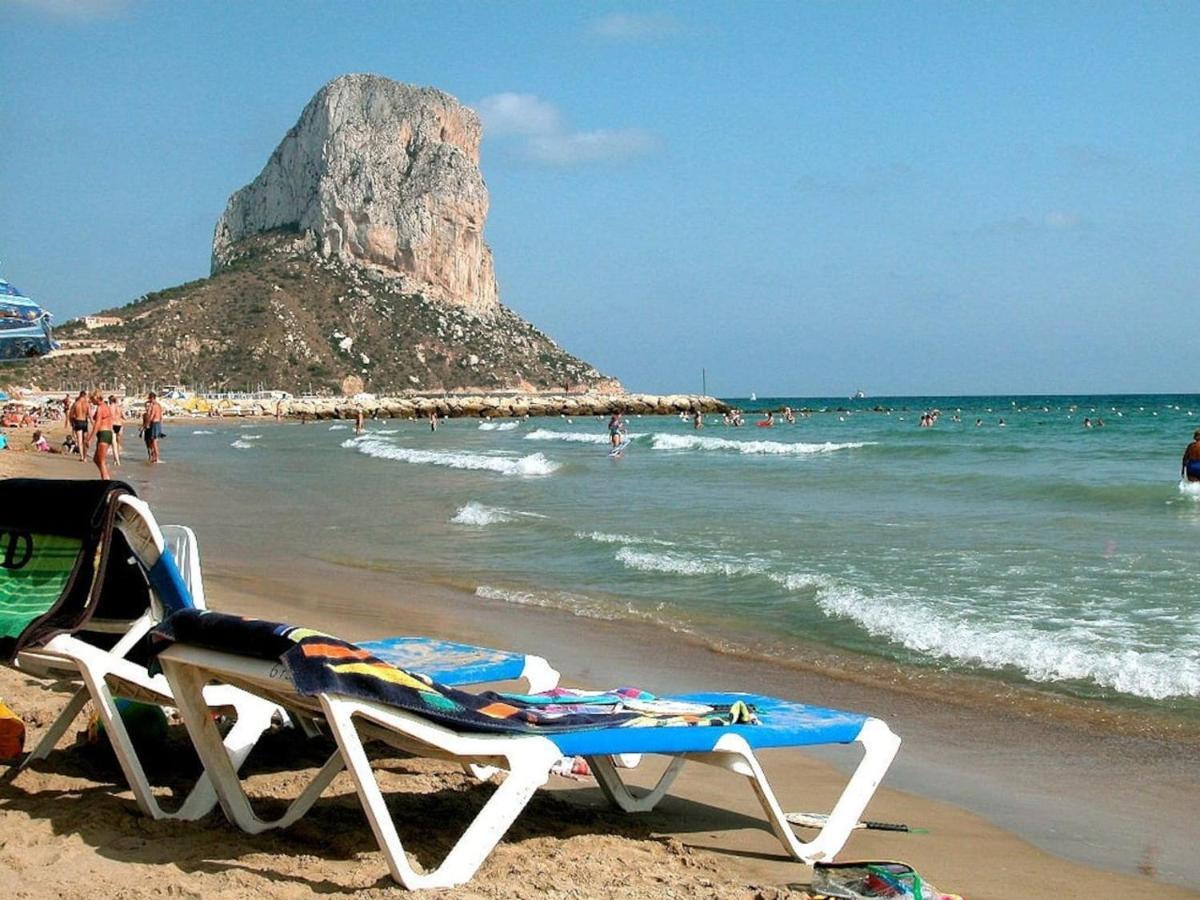 Villa Totalmente Independiente Con Piscina Comunitaria Калпе Екстериор снимка